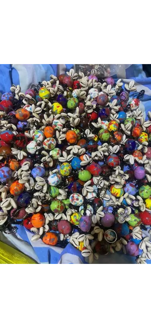 Collares Africanos